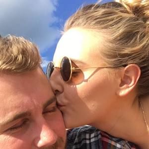 Meet your Posher, Taylor